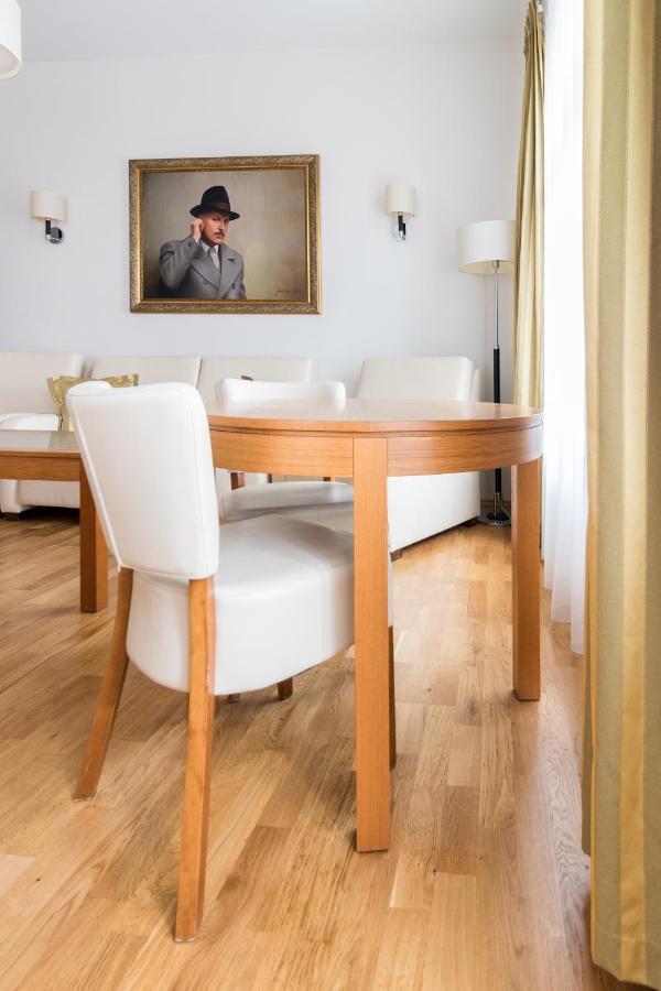 Hotel Vabank Golub-Dobrzyń Kültér fotó