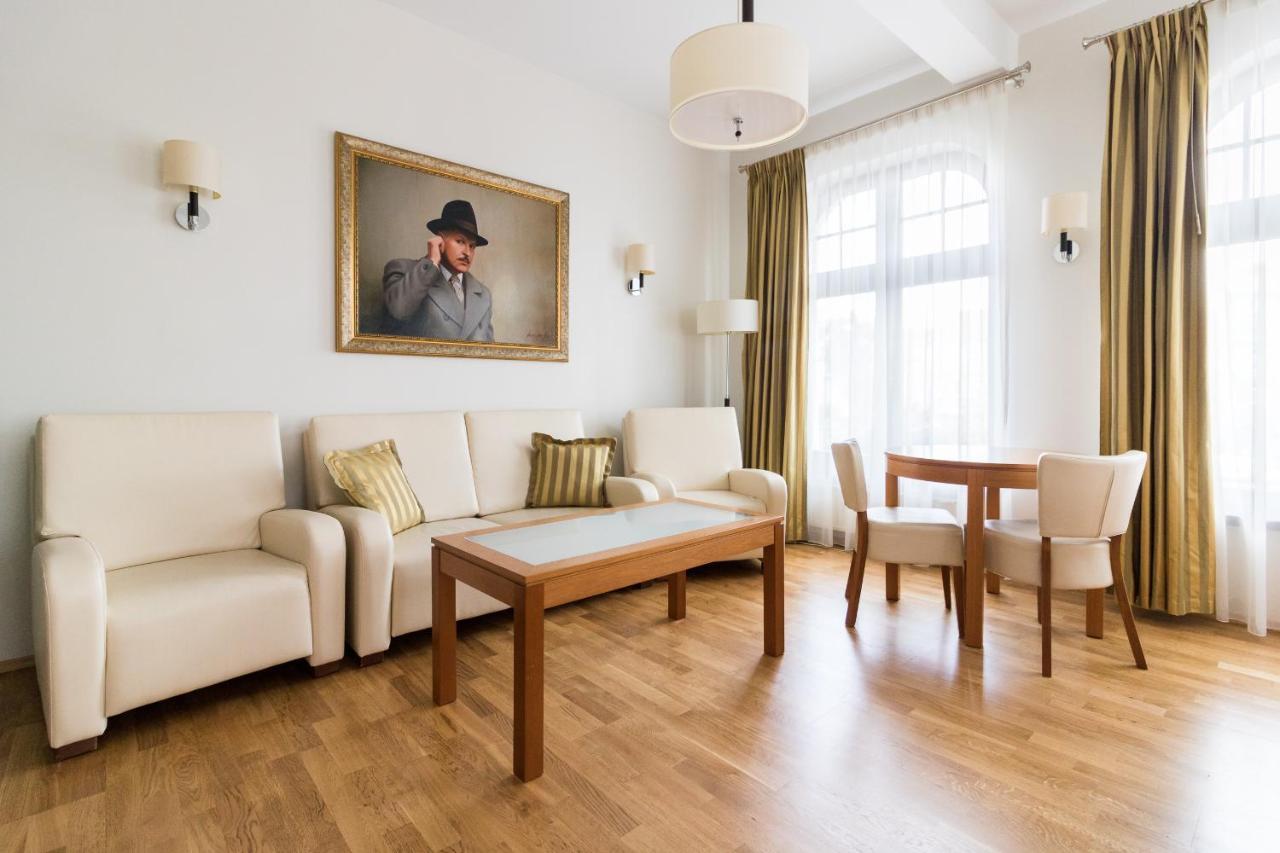 Hotel Vabank Golub-Dobrzyń Kültér fotó