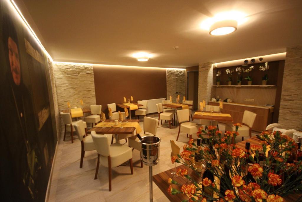 Hotel Vabank Golub-Dobrzyń Kültér fotó